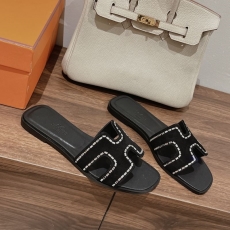 Hermes Slippers